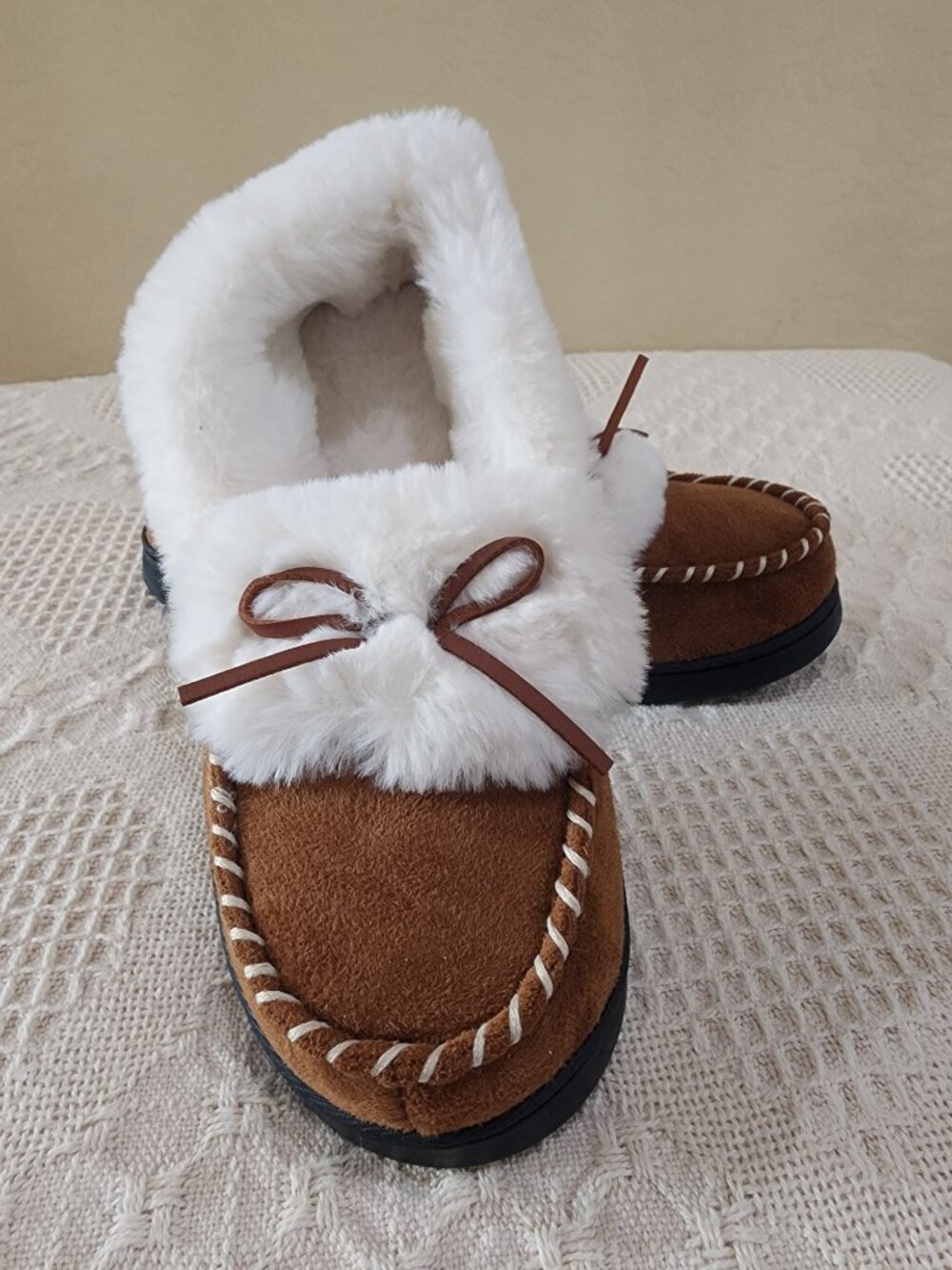 Fuzzy Womens Chestnut Trapper Moccasin Memory Foam Furry Slippers Indoor Outdoor